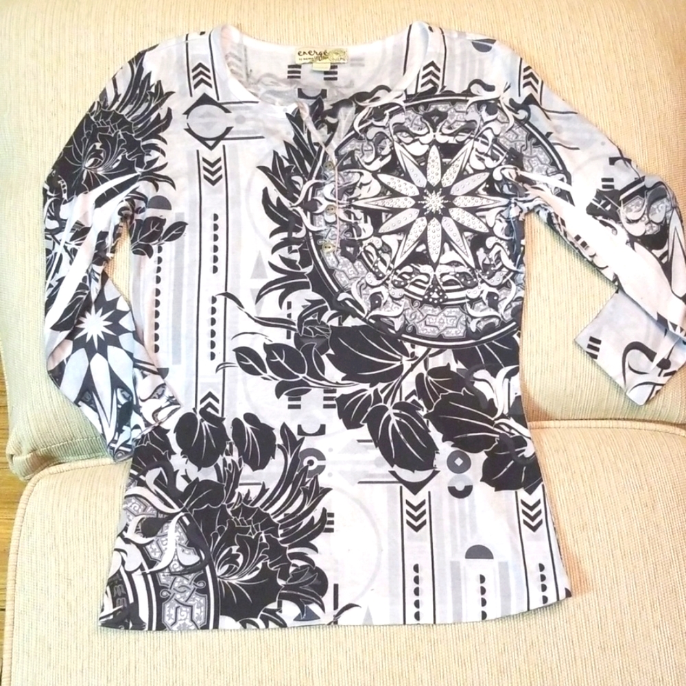Ladies Top From Energy By One World